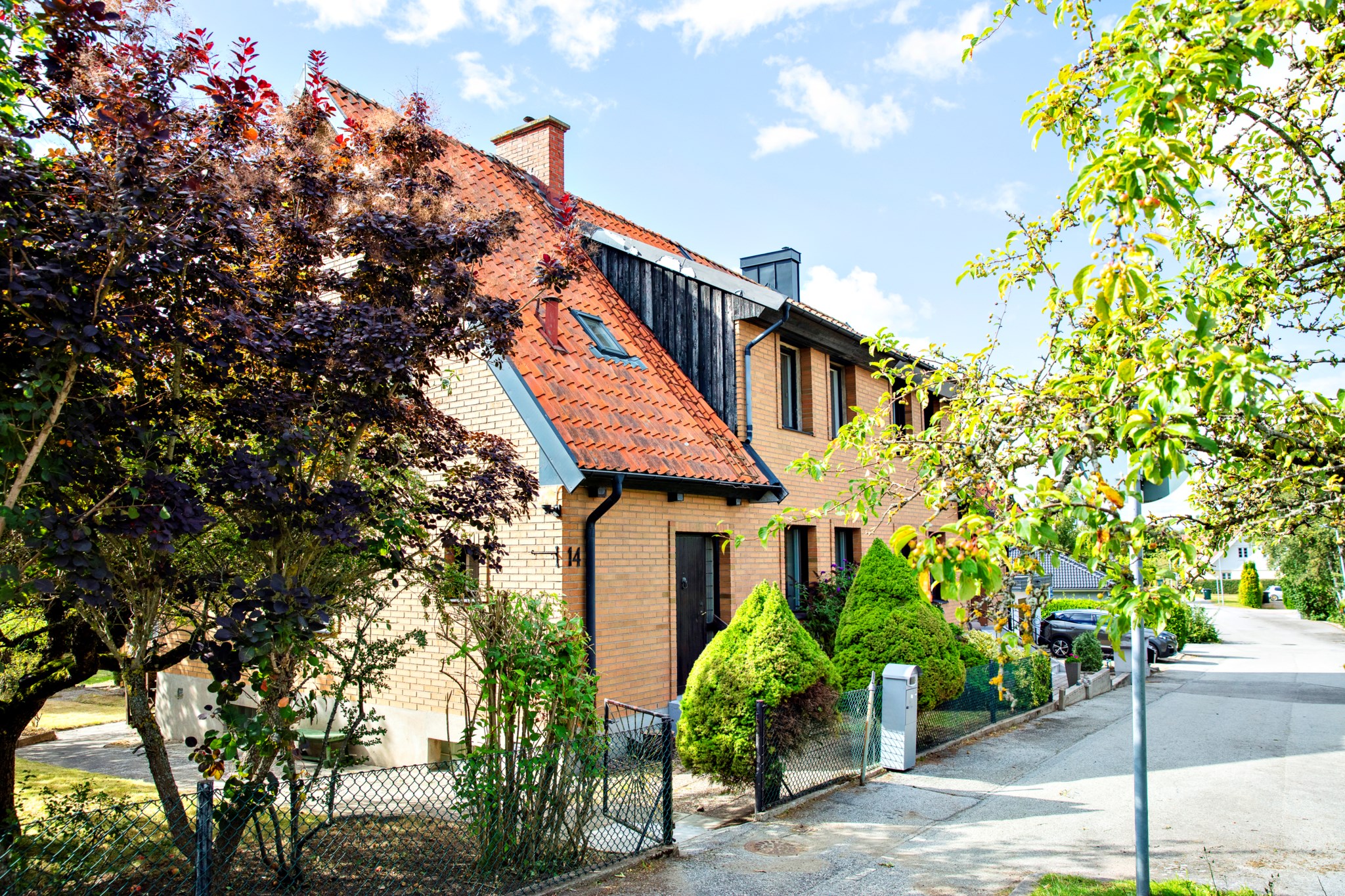  HALLONGATAN 14