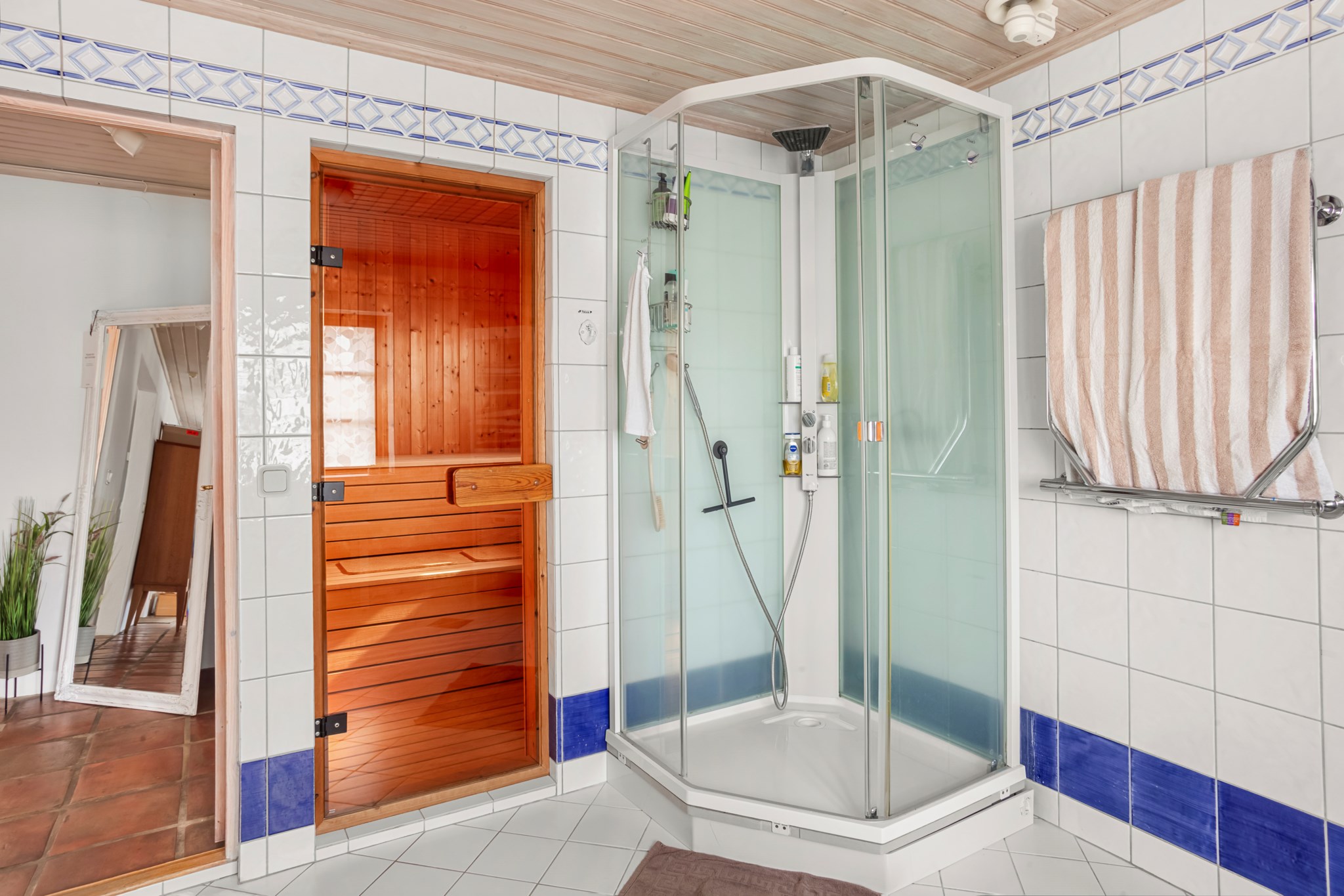  ÖSTRA VÄRLINGE BYAVÄG 22-0