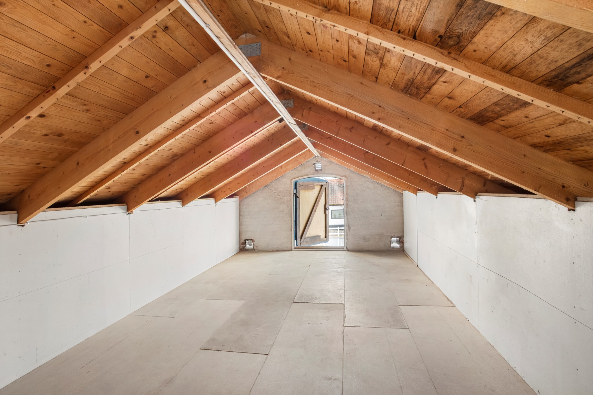  ÖSTRA VÄRLINGE BYAVÄG 22-0