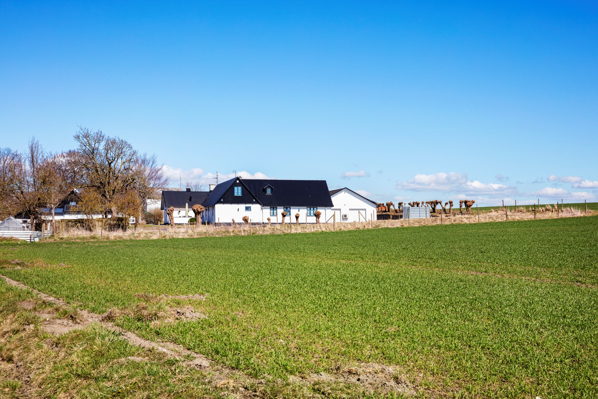  ÖSTRA VÄRLINGE BYAVÄG 22-0