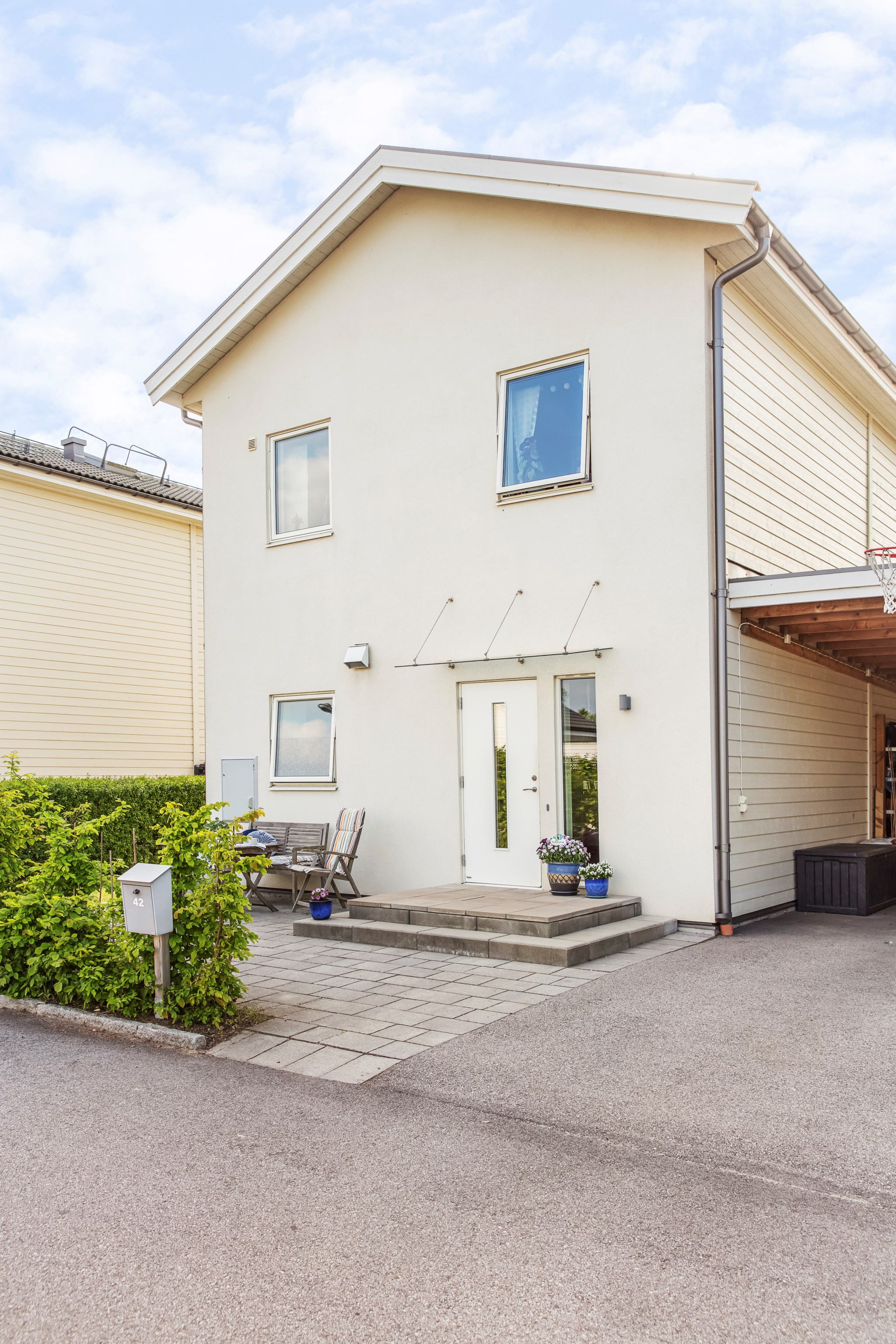  ÅKERBRUKSGATAN 42