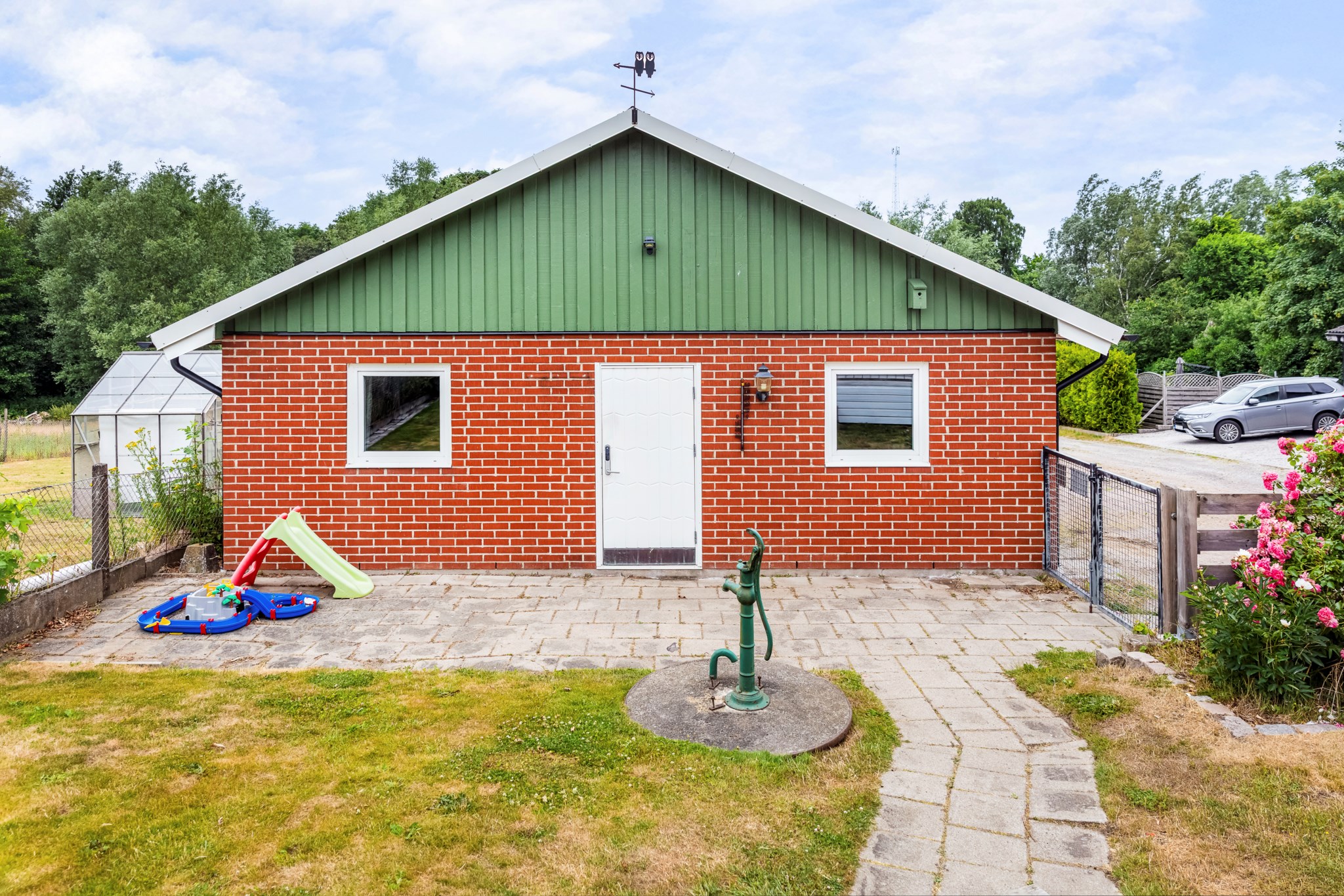 BÖRRINGEVÄGEN 105